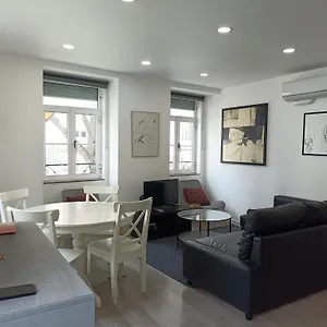 dobairro-suites-at-merces.hotels-lisbon-portugal.com/